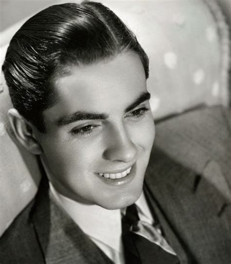 The Little Foxes!! A Masterful Tale of Family Ambition and Southern Decay Featuring the Charisma of Young Tyrone Power