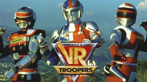 VR Troopers: Uma aventura cibernética em busca de justiça e contra robôs gigantescos!